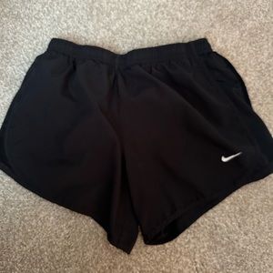 Kids Large, Black, Nike athletic shorts